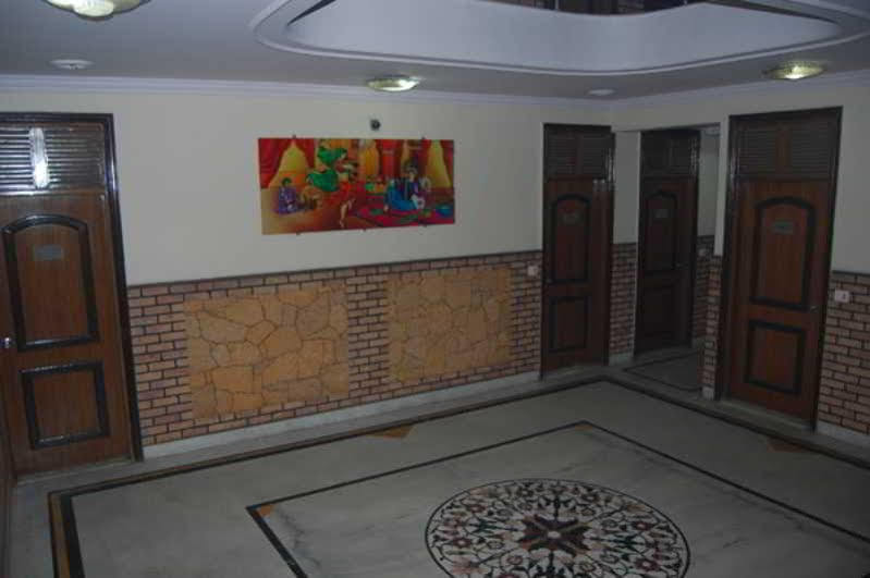 Hotel De Holiday International @ New Delhi Station Экстерьер фото