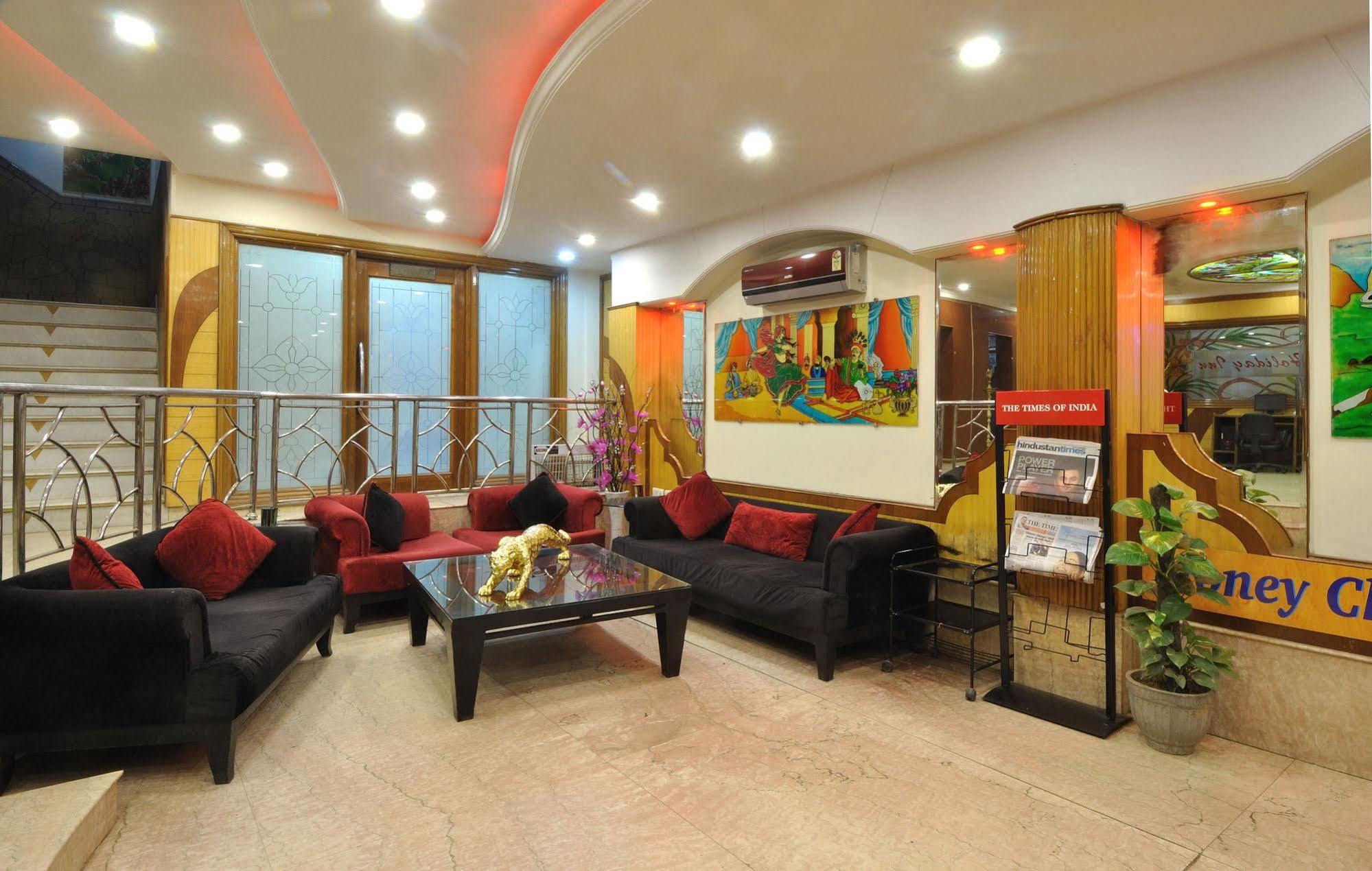 Hotel De Holiday International @ New Delhi Station Экстерьер фото