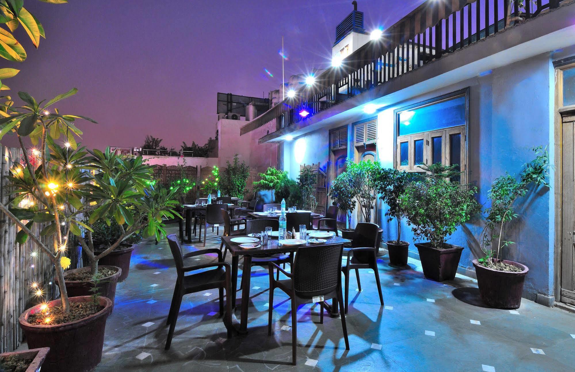 Hotel De Holiday International @ New Delhi Station Экстерьер фото
